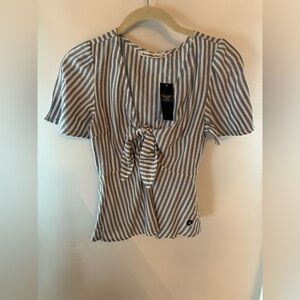 Abercrombie & Fitch Blue and White Bow Top- NWT